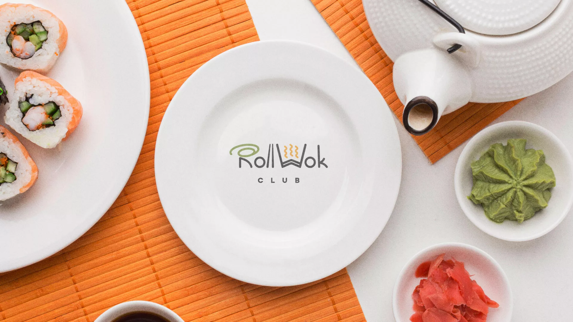 Разработка логотипа и фирменного стиля в Томске для суши-бара «Roll Wok Club» Разработка логотипа и фирменного стиля в Томске для суши-бара «Roll Wok Club»